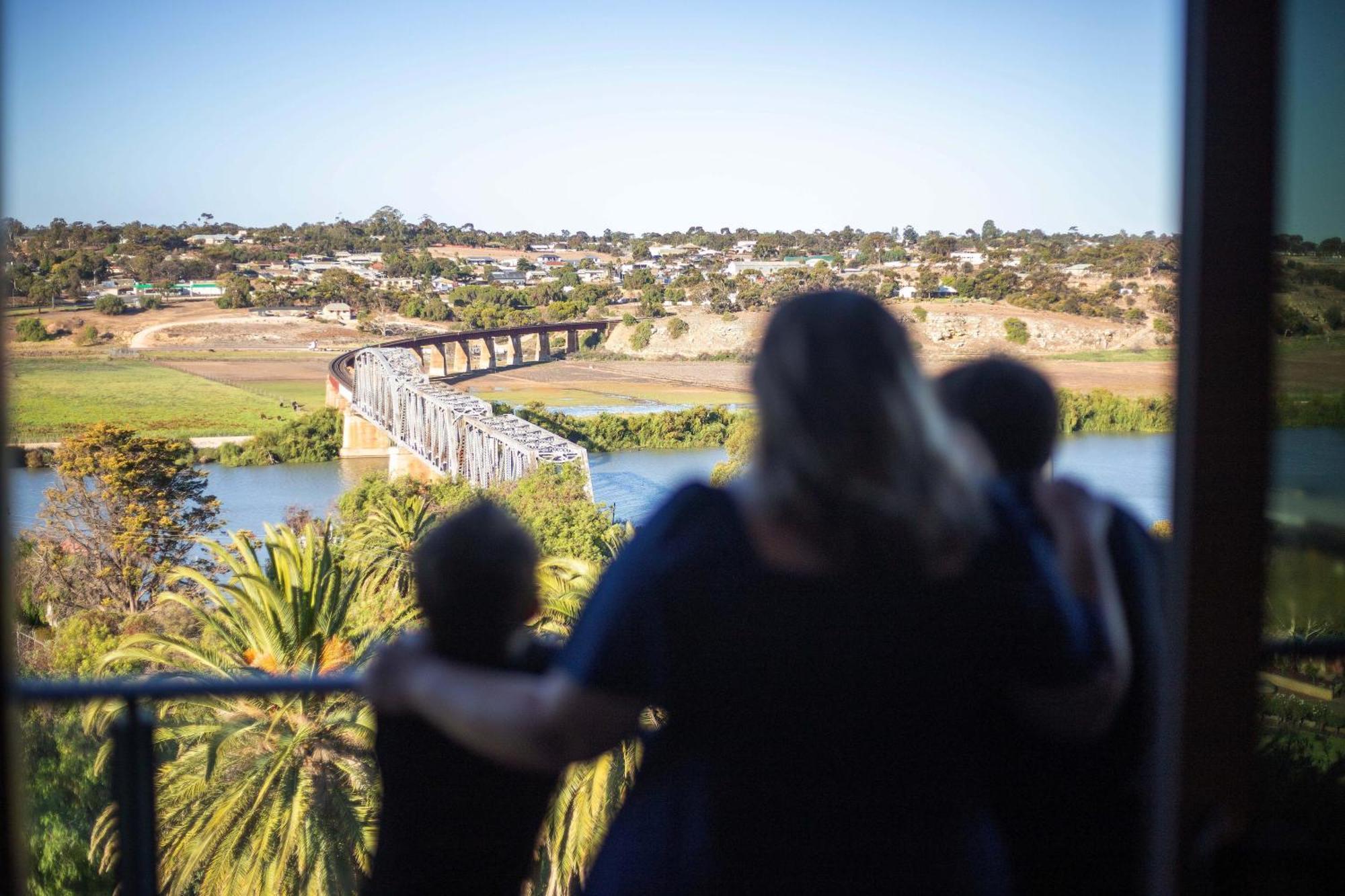 Bridgeport Hotel Murray Bridge Eksteriør billede