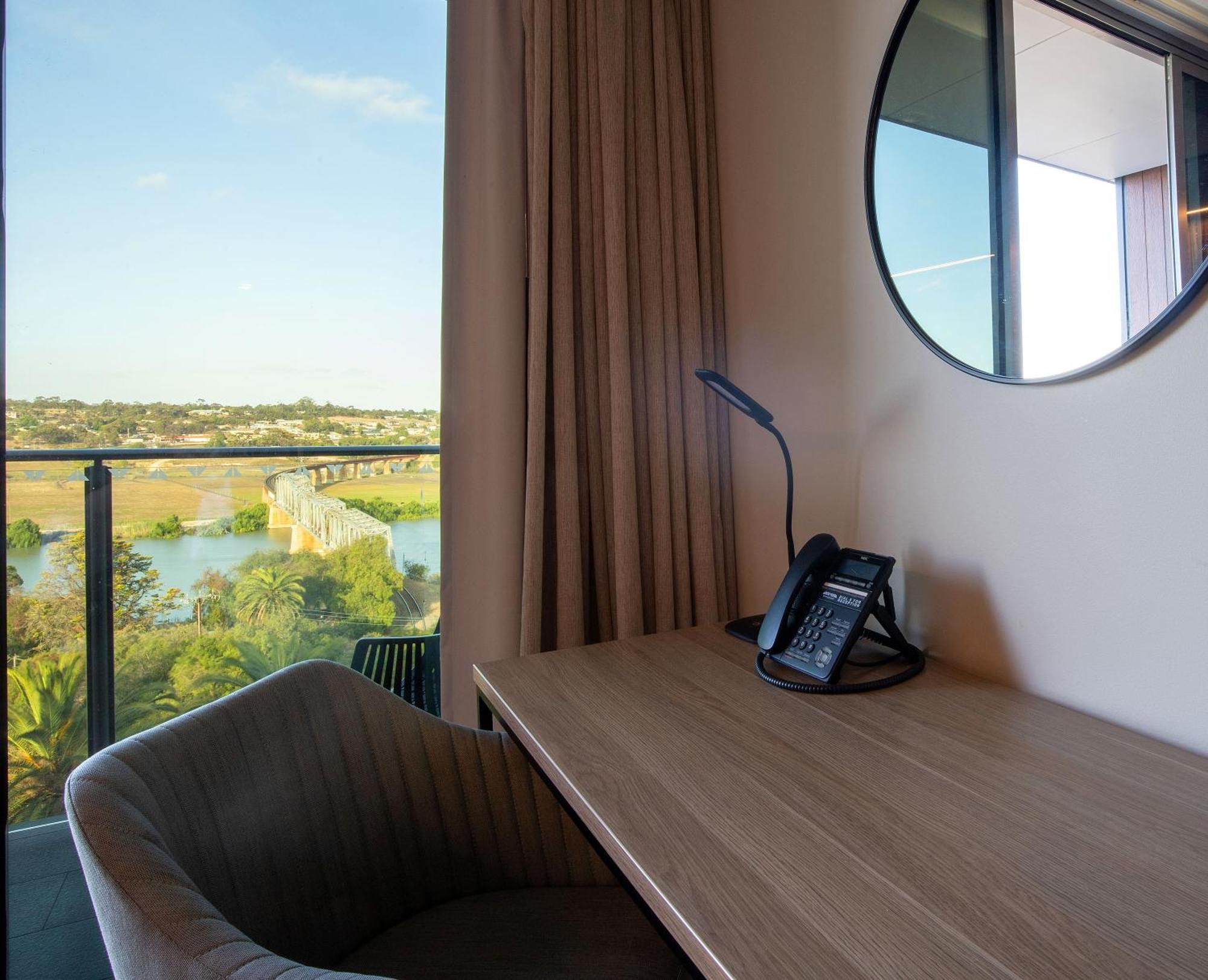 Bridgeport Hotel Murray Bridge Eksteriør billede